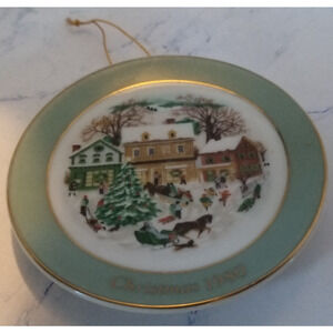 Avon 1989 Country Christmas 1980 Plate Ornament